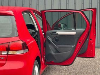 Volkswagen Golf 1.4 TSI S DSG Euro 5 5dr