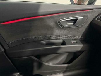 SEAT Leon 2.0 Leon Cupra 300 TSi 4Drive Semi-Auto 4WD 5dr