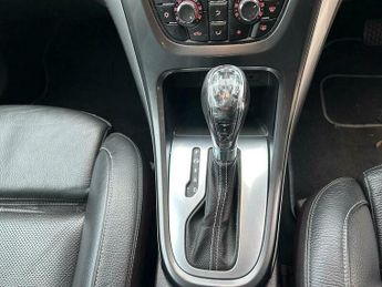 Vauxhall Astra 2.0 CDTi Elite Auto Euro 5 5dr