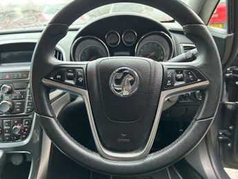 Vauxhall Astra 2.0 CDTi Elite Auto Euro 5 5dr