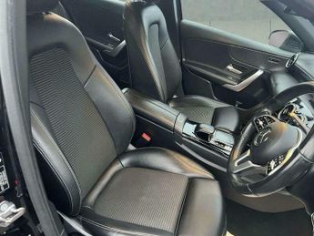 Mercedes-Benz A Class 1.5 A180d Sport (Executive) 7G-DCT Euro 6 (s/s) 5dr