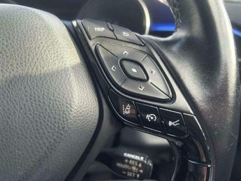 Toyota C-HR 1.2 VVT-i Dynamic CVT Euro 6 (s/s) 5dr