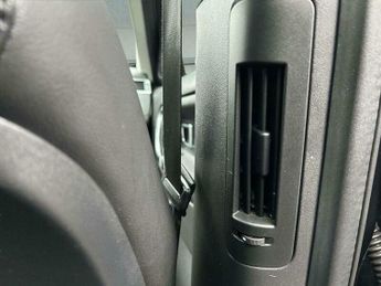 Land Rover Discovery Sport 2.0 TD4 HSE Auto 4WD Euro 6 (s/s) 5dr