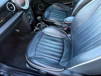 MINI Hatch 1.6 Cooper Hatchback 3dr Petrol Steptronic Euro 5 (122 ps)