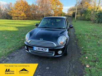 MINI Hatch 1.6 Cooper Hatchback 3dr Petrol Steptronic Euro 5 (122 ps)