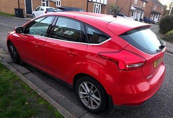 Ford Focus 1.6 Zetec Hatchback 5dr Petrol Powershift Euro 6 (125 ps)