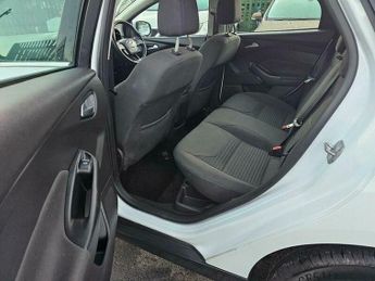 Ford Focus 1.0T EcoBoost Titanium Auto Euro 6 (s/s) 5dr