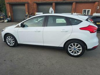 Ford Focus 1.0T EcoBoost Titanium Auto Euro 6 (s/s) 5dr