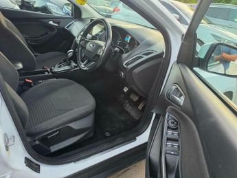 Ford Focus 1.0T EcoBoost Titanium Auto Euro 6 (s/s) 5dr
