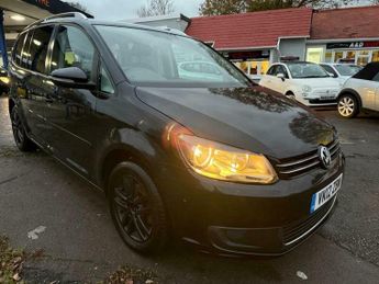 Volkswagen Touran 1.6 TDI SE DSG Euro 5 5dr