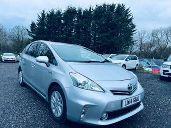 Toyota Prius MPV 7 seats