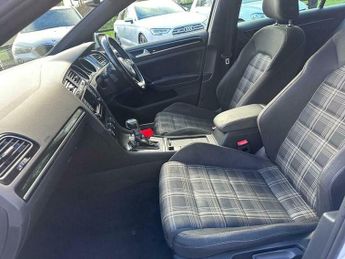 Volkswagen Golf 2.0 TDI BlueMotion Tech GTD DSG Euro 6 (s/s) 5dr