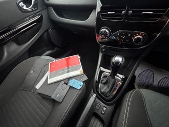 Renault Clio DYNAMIQUE S MEDIANAV 1.5 dCi AUTOMATIC