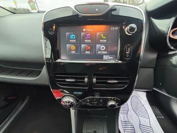 Renault Clio DYNAMIQUE S MEDIANAV 1.5 dCi AUTOMATIC