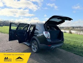 Chevrolet Captiva 2.0 VCDi LTZ SUV 5dr Diesel Auto 4WD Euro 4 (7 Seats) (148 bhp)