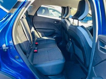 Renault Captur 1.6 E-TECH techno Auto Euro 6 (s/s) 5dr