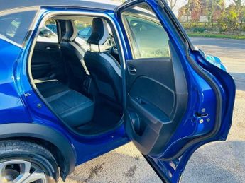 Renault Captur 1.6 E-TECH techno Auto Euro 6 (s/s) 5dr