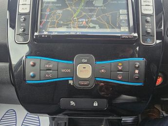 Nissan Leaf 24kWh Acenta Auto 5dr