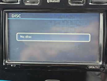 Nissan Leaf 24kWh Acenta Auto 5dr