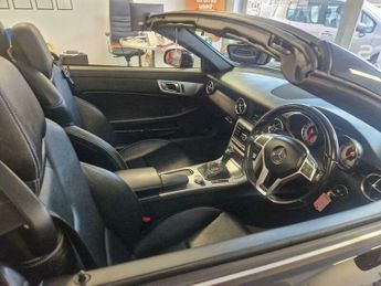 Mercedes-Benz CLS 1.8 SLK200 AMG Sport G-Tronic+ Euro 5 (s/s) 2dr