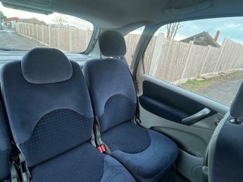 Citroen Xsara Picasso 2.0i 16V Exclusive 5dr