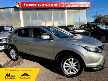 Nissan Qashqai ACENTA PREMIUM DIG-T-6 SPEED, SERVICE HISTORY, SAT NAV, STOP/STA