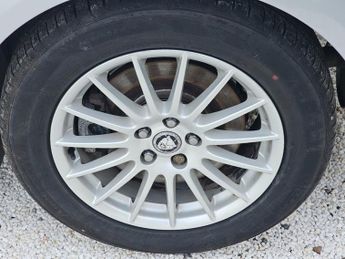 Jaguar XF 3.0 V6 Luxury Auto Euro 4 4dr