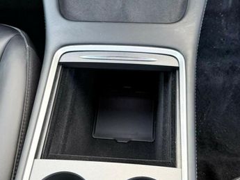 Tesla Model 3 (Dual Motor) Long Range Saloon 4dr Electric Auto 4WDE (346 ps)