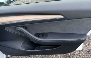 Tesla Model 3 (Dual Motor) Long Range Saloon 4dr Electric Auto 4WDE (346 ps)