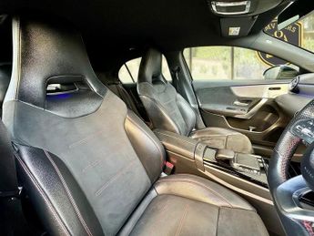 Mercedes A Class A 200 D AMG LINE PREMIUM 2