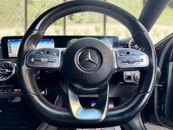 Mercedes A Class A 200 D AMG LINE PREMIUM 2