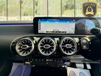 Mercedes A Class A 200 D AMG LINE PREMIUM 2