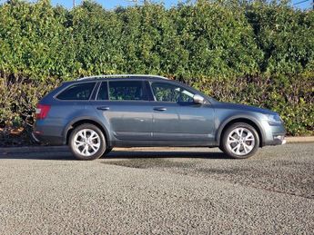 Skoda Octavia SCOUT TDI DSG