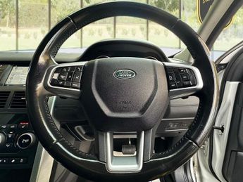 Land Rover Discovery Sport TD4 HSE BLACK