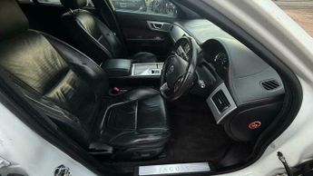 Jaguar XF 2.2d Luxury Sportbrake Auto Euro 5 (s/s) 5dr