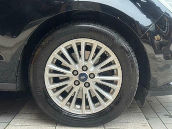 Ford Galaxy 2.0 TDCi Zetec Powershift Euro 6 (s/s) 5dr