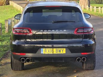 Porsche Macan D S PDK