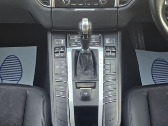 Porsche Macan D S PDK