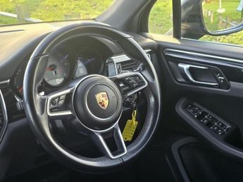 Porsche Macan D S PDK