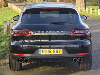 Porsche Macan D S PDK