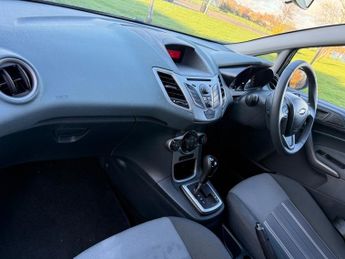 Ford Fiesta 1.4 Edge Hatchback 5dr Petrol Automatic (154 g/km, 94 bhp)