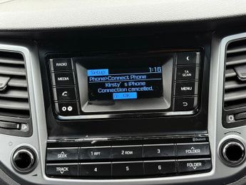 Hyundai Tucson 1.7 CRDi Blue Drive SE SUV 5dr Diesel DCT Euro 6 (s/s) (141 ps)