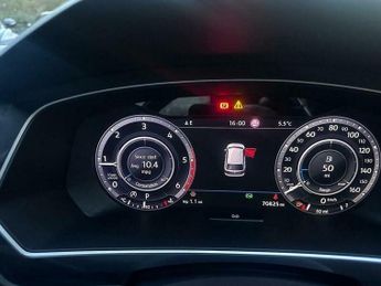 Volkswagen Tiguan 2.0 TDI BlueMotion Tech R-Line DSG Euro 6 (s/s) 5dr