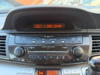 Honda FR-V 1.8 i-VTEC EX 5dr