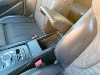 Audi A3 1.0 TFSI 30 Black Edition S Tronic Euro 6 (s/s) 4dr