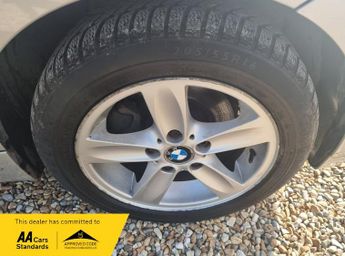 BMW 1 SERIES 120i SE