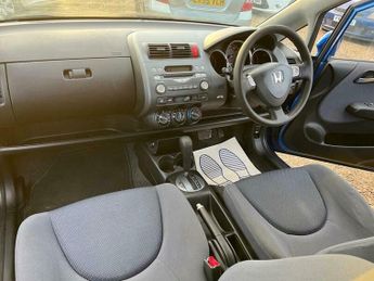 Honda Jazz 1.4 i-DSI SE CVT-7 5dr