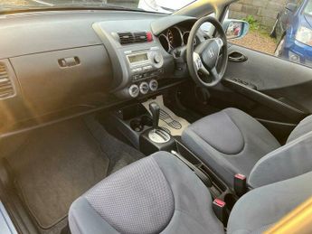 Honda Jazz 1.4 i-DSI SE CVT-7 5dr