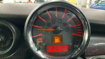 MINI Clubman 1.6 Cooper S Hampton Steptronic Euro 5 5dr