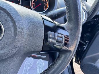 Vauxhall Corsa 1.4i 16v Design 5dr (a/c)